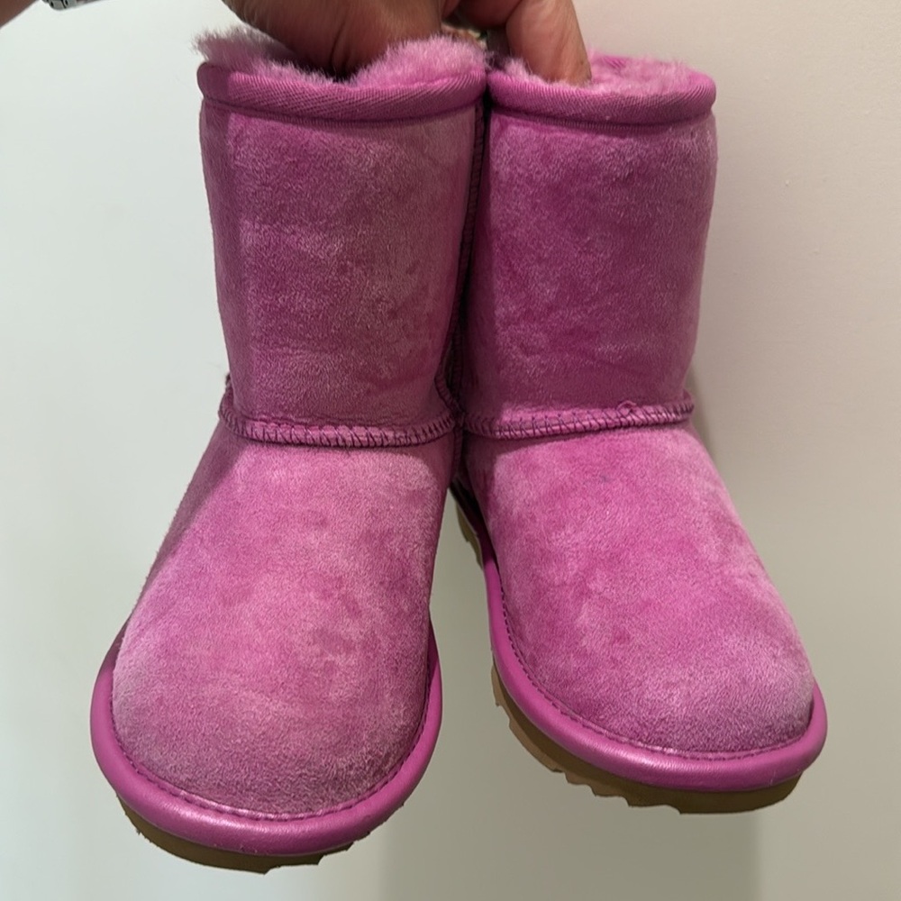 Girl’s Pink UGG boots